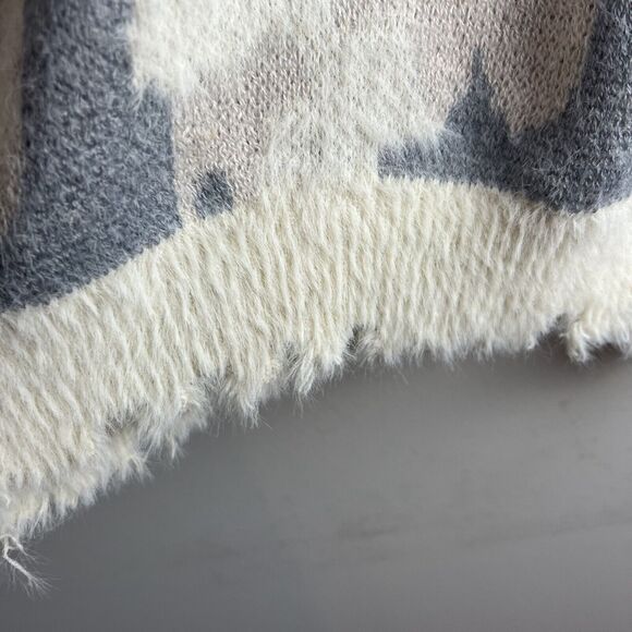 Umgee Sweater Women's Camo Crew Neck Long Sleeve Oversized Eyelash Sz M - Picture 6 of 9